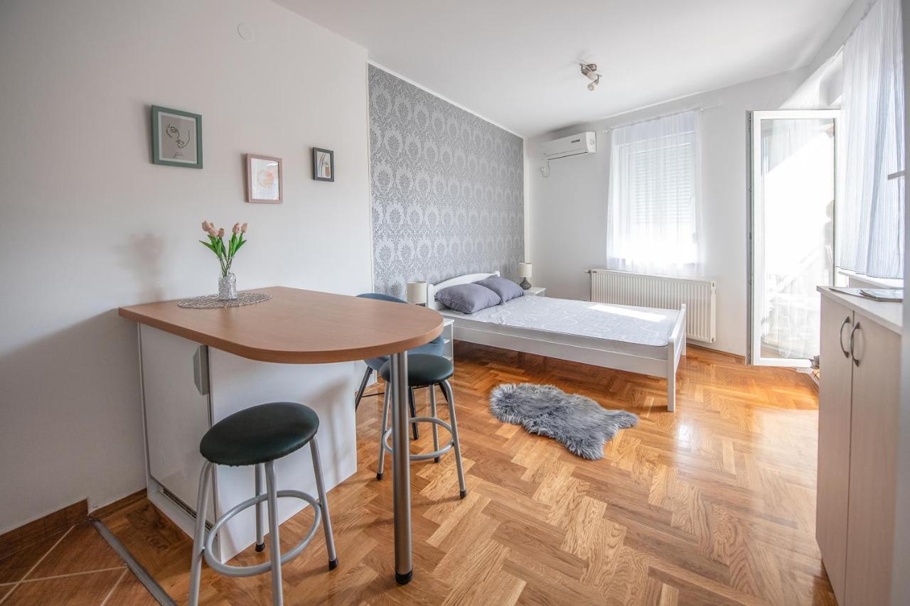Stella Modern Apartment 2 Nowy Sad Zewnętrze zdjęcie